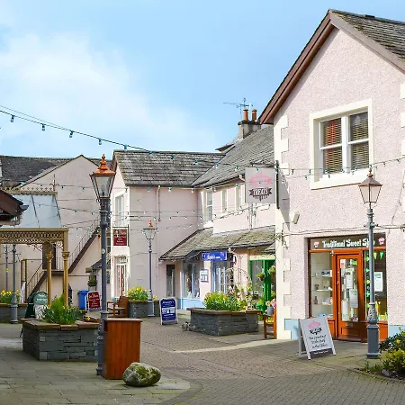 19 Packhorse Court *